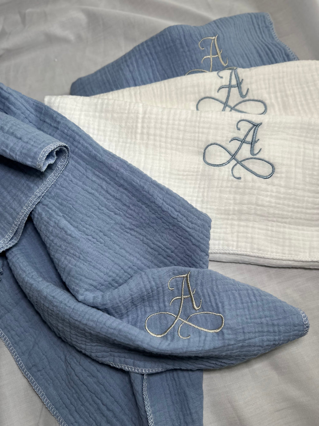 Lot de 2 langes en gaze de coton – Douceur et confort pour bébé