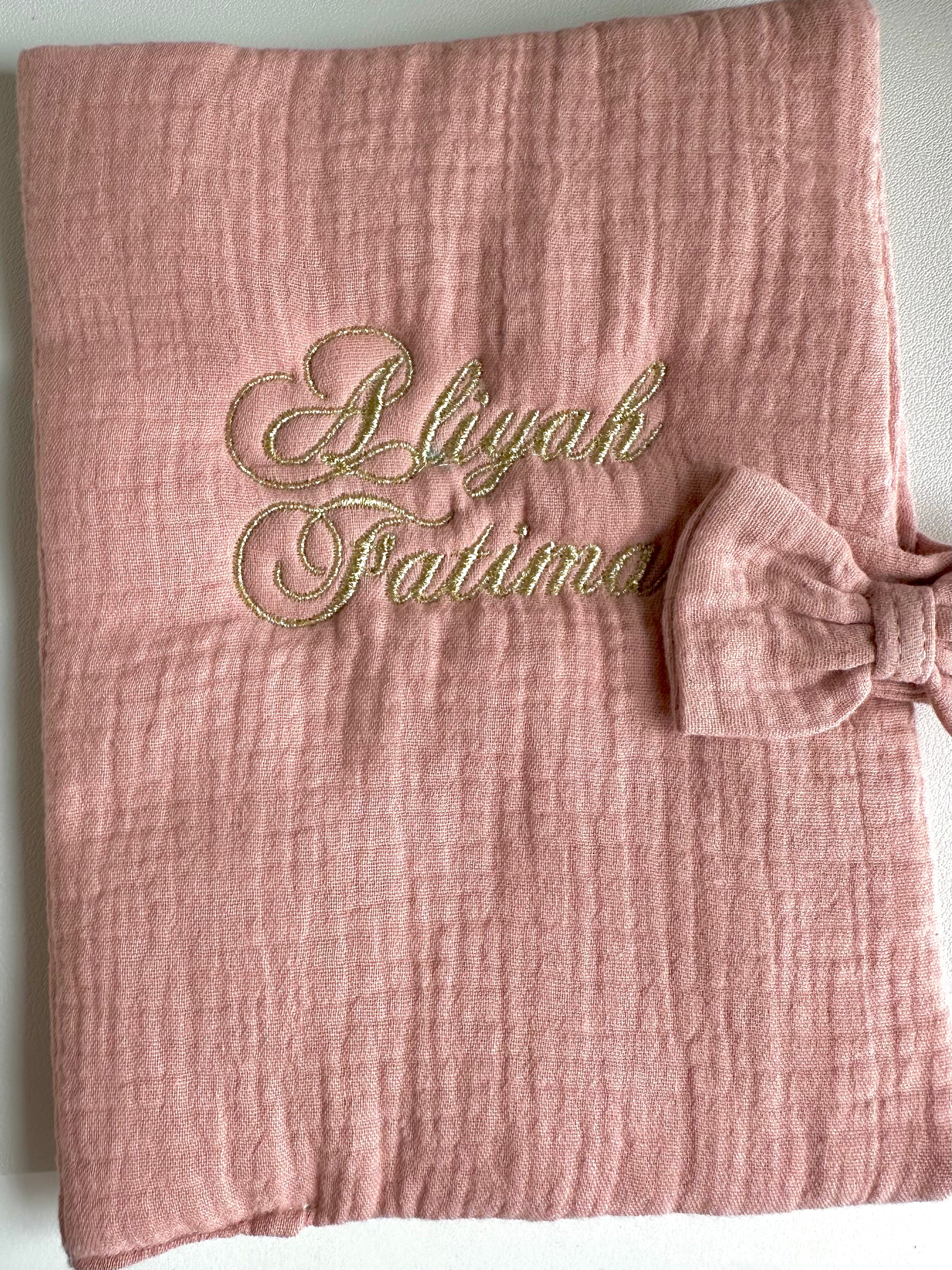 Protège carnet de santé brodé