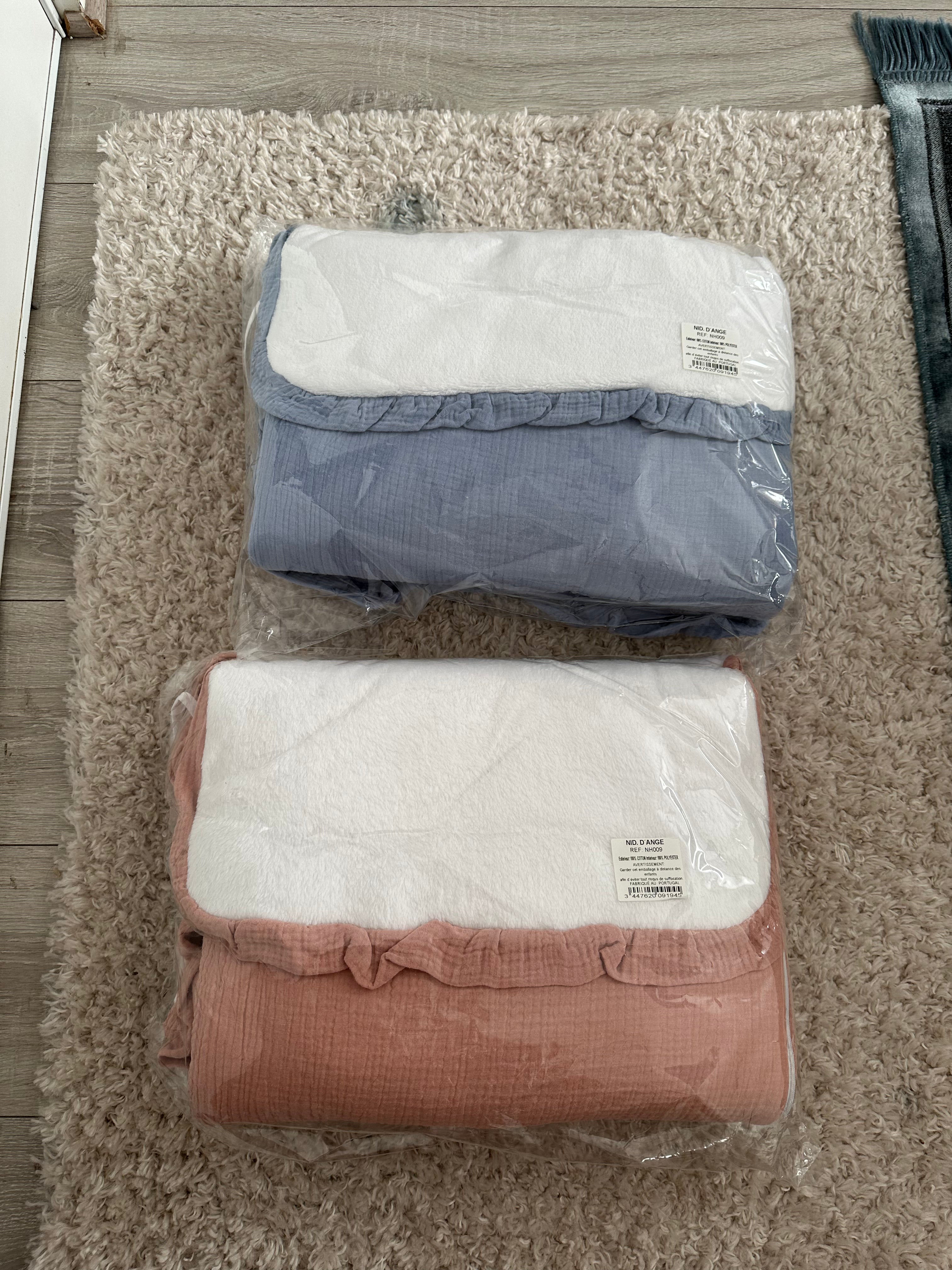 Chancelière bébé en double gaze de coton — doublure polaire, broderie personnalisée