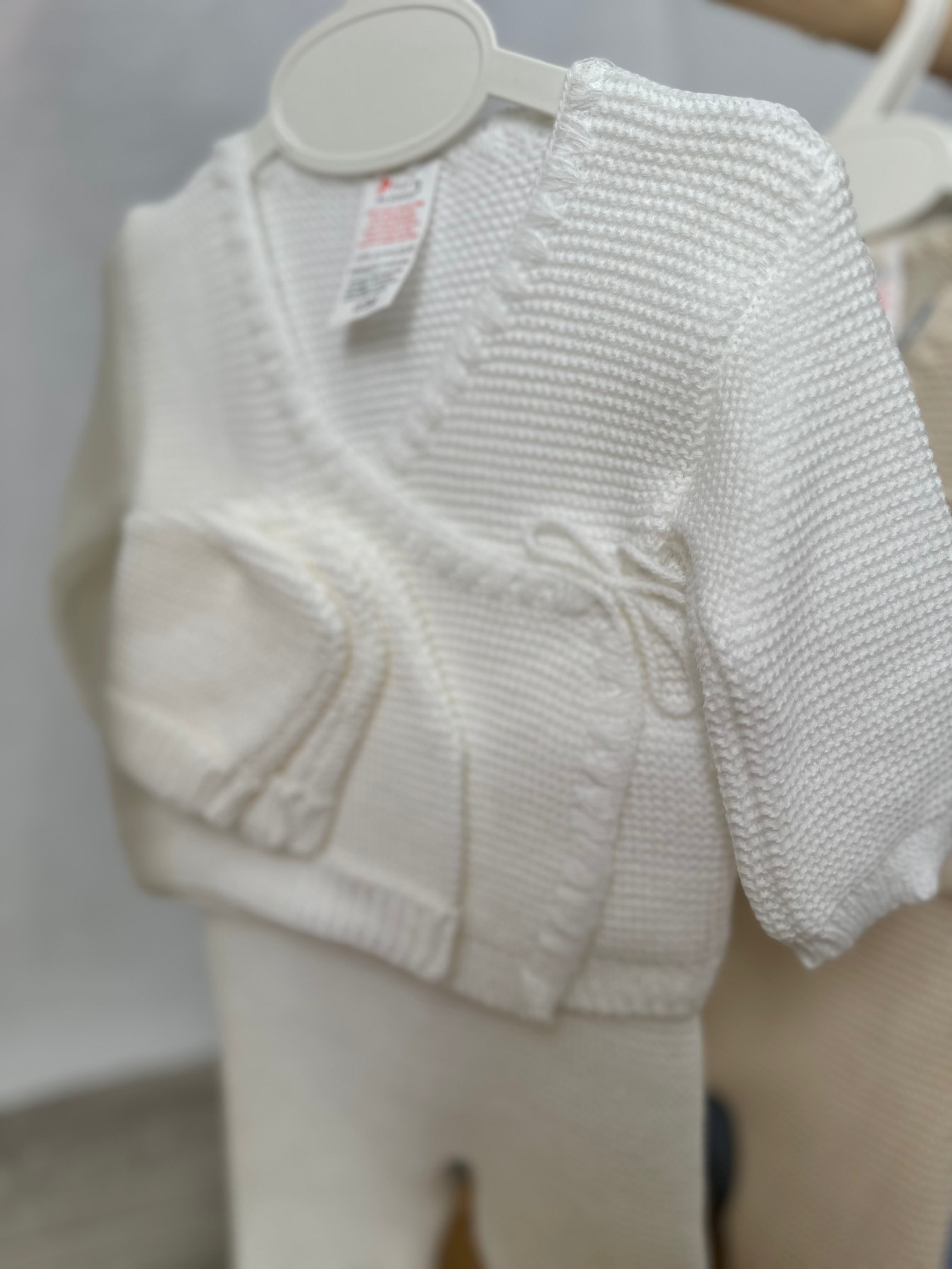 Tenue naissance tricotée bébé – Ensemble 3 pièces (0-3 mois)